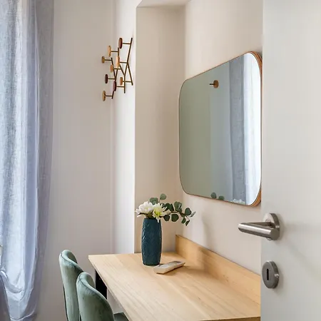 Iflat Brand New & Modern Station *