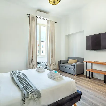 Apartment Iflat Brand New & Modern Station *