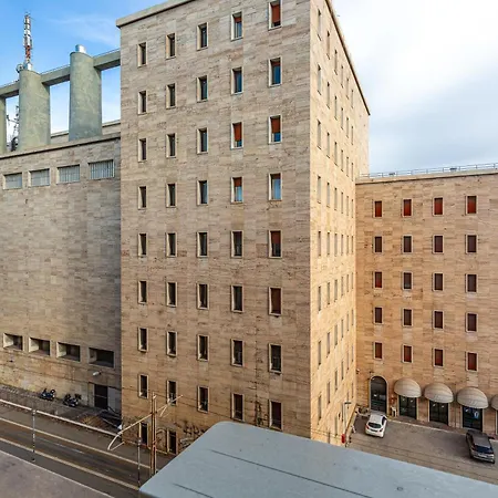 Iflat Brand New & Modern Station Apartment Rome